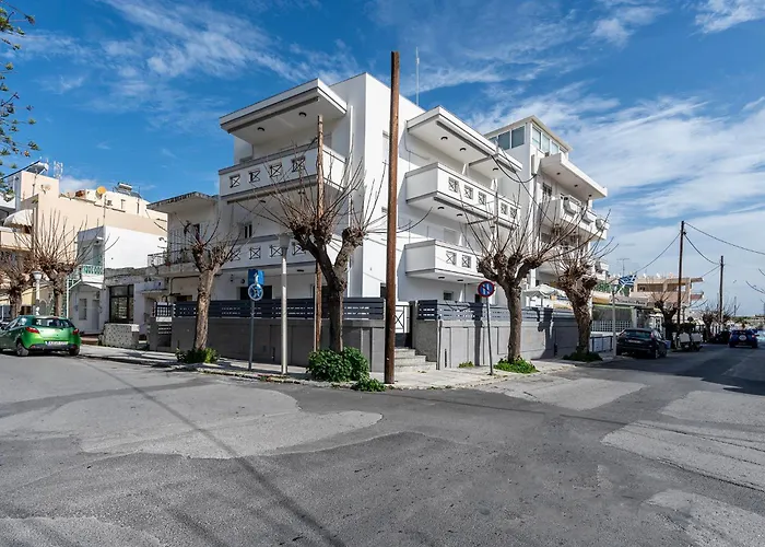 Sea, N' Style La Bella's Port & Retreat Apartment