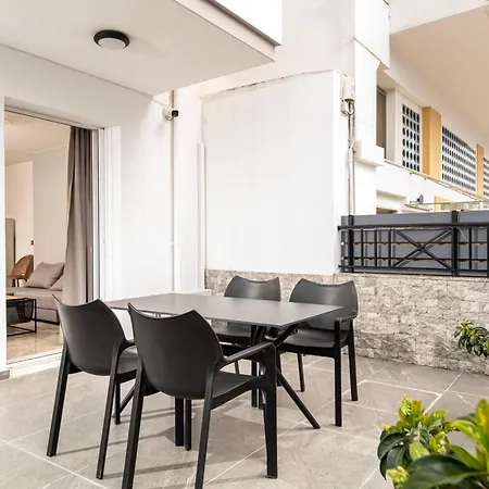 Apartman Sea, N' Style La Bella's Port & Retreat *