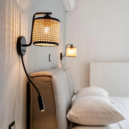 Sea, N' Style La Bella's Port & Retreat