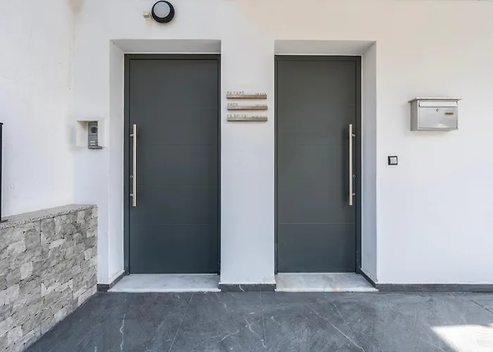 Sea, N' Style La Bella's Port & Retreat Appartement