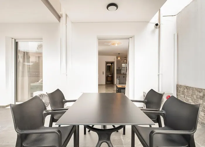 Sea, N' Style La Bella's Port & Retreat * Kos-stad