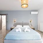 Sea, N' Style La Bella's Port & Retreat Apartamento