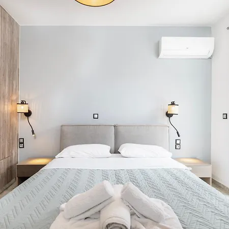 Sea, N' Style La Bella's Port & Retreat