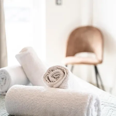 Daire Sea, N' Style La Bella's Port & Retreat