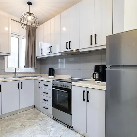 Sea, N' Style La Bella's Port & Retreat Daire