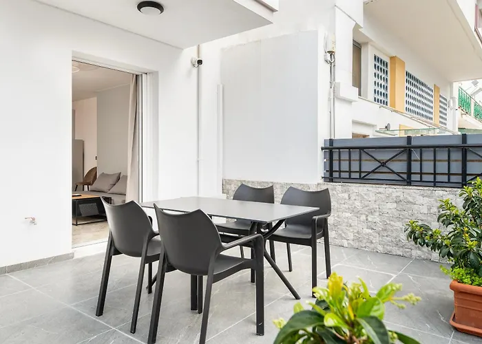 Sea, N' Style La Bella's Port & Retreat Apartment Kos Town